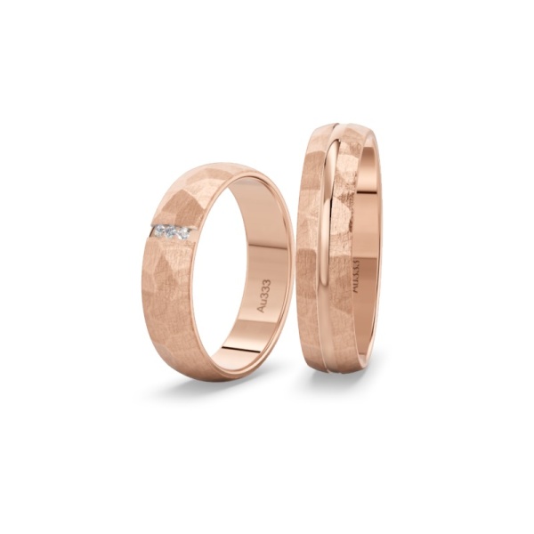 Eheringe aus Rotgold 333 – Strichmatt – Zirkonia